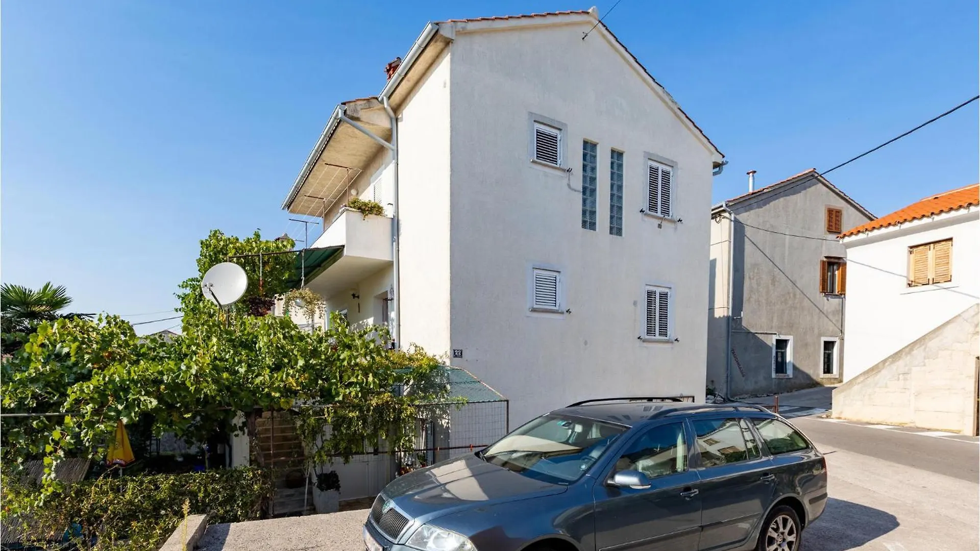 Nice Apartment In Punat With Wifi